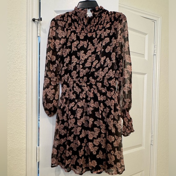 Chiffon like material. Pretty pink and black. From Shop Avara. Only worn once. - Picture 2 of 6